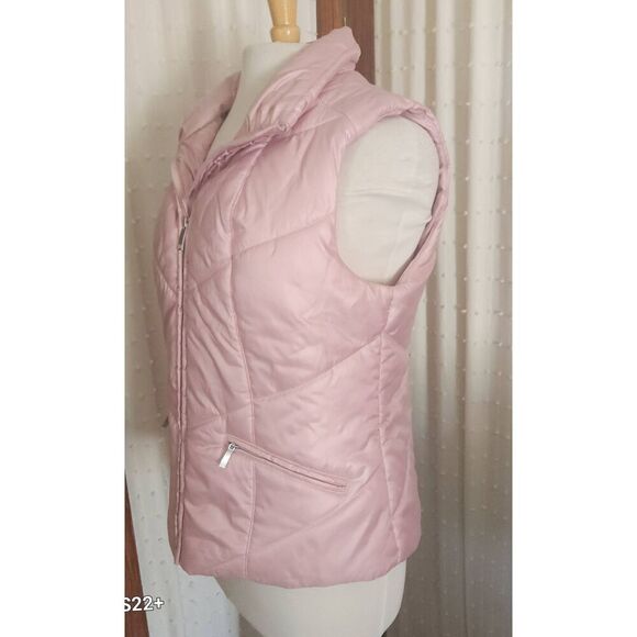 V20  Liz Claiborne pink quilted puffer vest - Picture 3 of 11